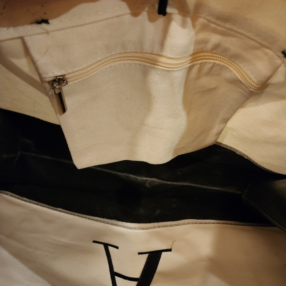 K2- NWT BeeGreen Canvas "A" Tote - Picture 4 of 6